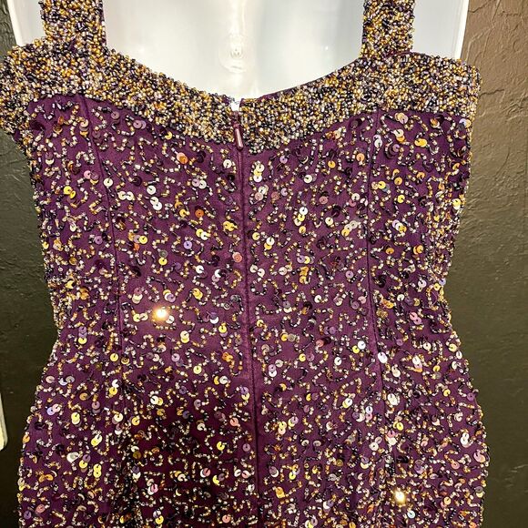 ✨ SCALA Plum and Gold Vintage Beaded Gown – Size Medium ✨ - Picture 15 of 16